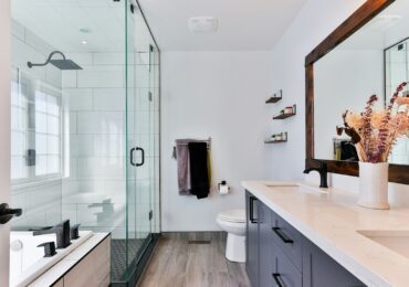 white ceramic sink near white ceramic sink